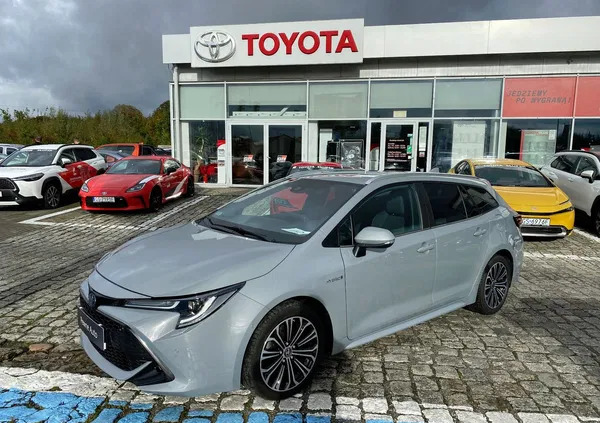 toyota Toyota Corolla cena 93900 przebieg: 153063, rok produkcji 2020 z Kwidzyn